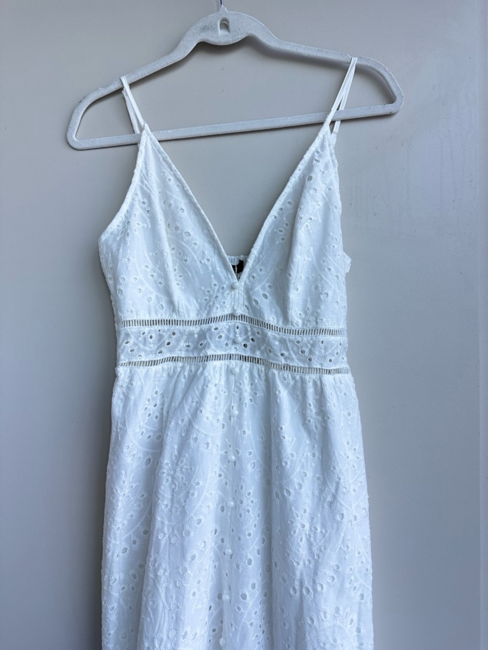NEW White Eyelet Midi Dress Medium - Picture 4 of 4